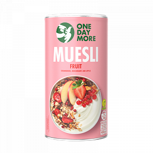 Мюслі One Day More Fruit з родзинками, шматочками фініків, полуниці, червоною смородиною та яблуком 400 г — фото 1